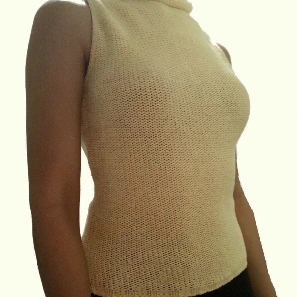 Pale Yellow Sleeveless Turtleneck Knit Sweater - Picture 8 of 13